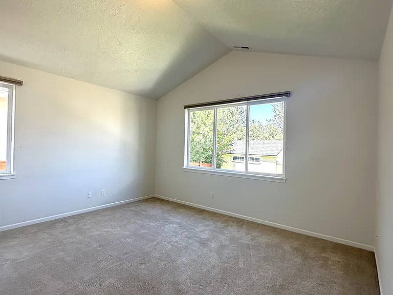 63351 Lamoine Ln — Photo 14