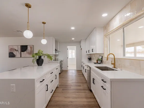 1620 E HALE Street, Mesa, AZ 85203