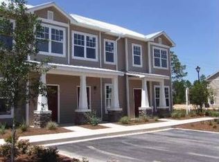 27 S Sand Palm Rd, Freeport, FL 32439