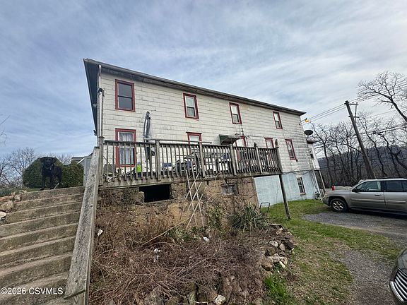 5th image of 676 Susquehanna Trl
