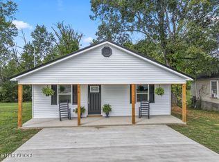 316 Athens Pike, Etowah, TN 37331