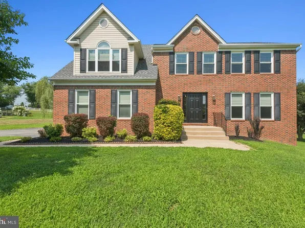 6518 Christmas Tree Ln, Huntingtown, MD 20639
