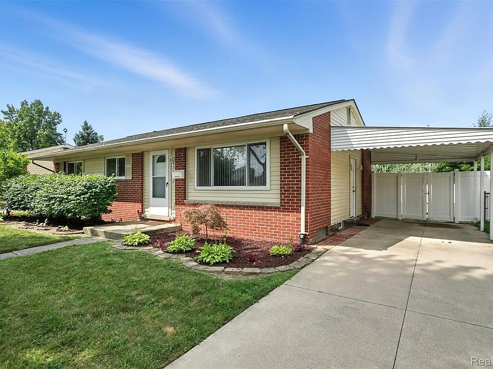 1st image of 43633 Fortner Dr