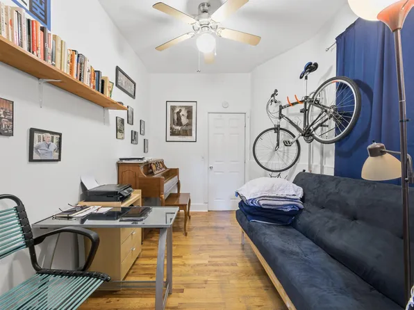 570 Jersey Avenue image 8 of 37