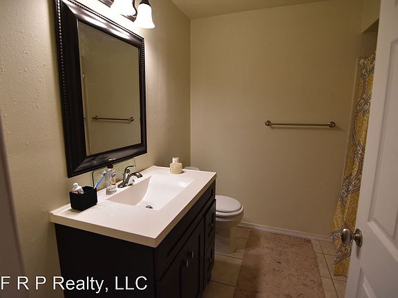5th image of 1940 Lake Atriums Cir APT 104