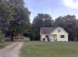 11614 Pocahontas Rd, Marine, IL 62061