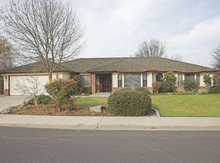 202 W Adrian Way, Hanford, CA 93230