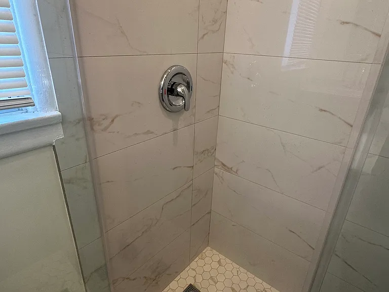 2535 Cross St — Photo 8