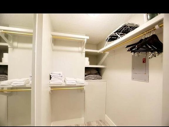 5th image of 447 Nahua St #103