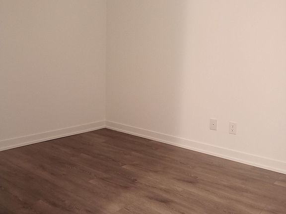 2nd image of 1787 Saint Clair Ave W #822