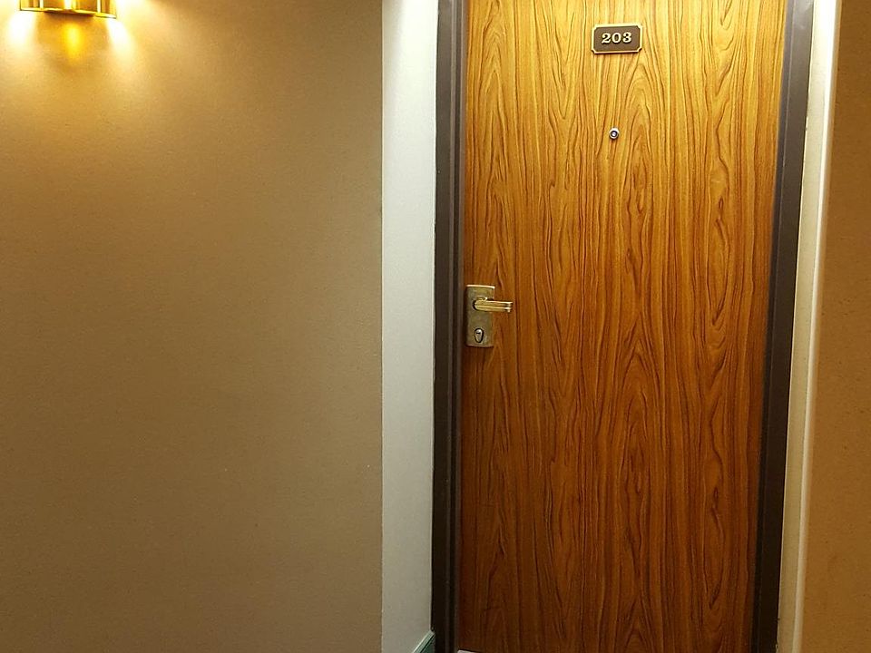 2nd image of 2725 Connecticut Ave NW APT 203