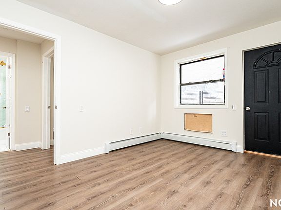 5th image of 290 Eldert St #1L