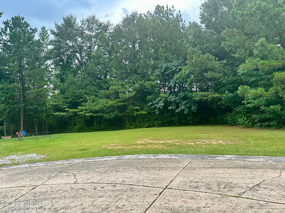 2nd image of Kyles Pl