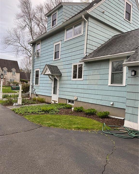 2nd image of 36 Noyes Rd