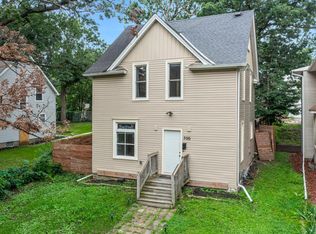 3015 Fremont Ave N, Minneapolis, MN 55411