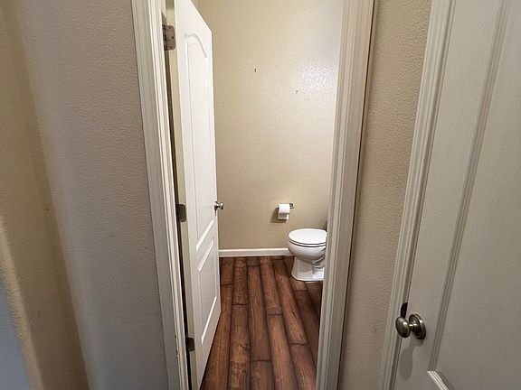 5th image of 410 Palmer Ave