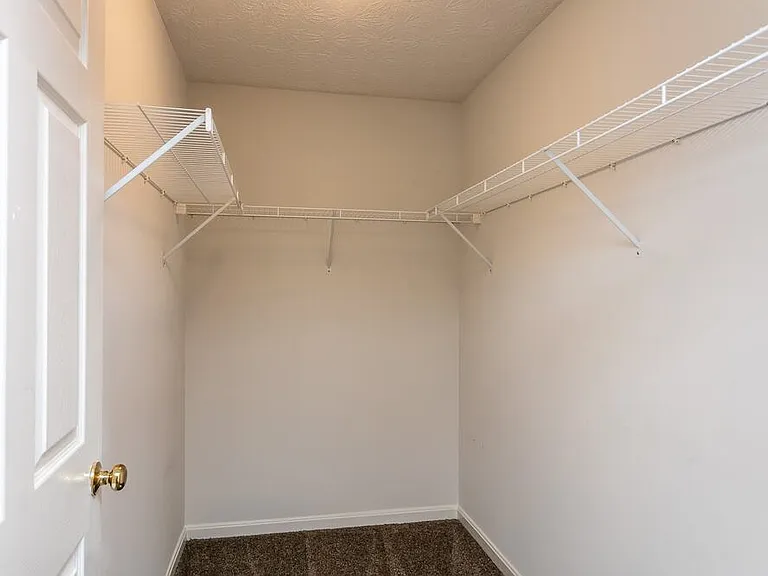 Polo Springs Apartments — Photo 6