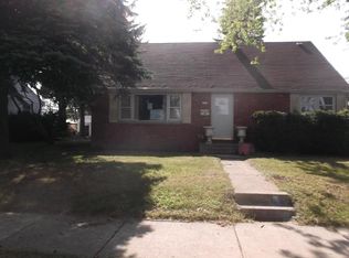 4923 N 89th St, Milwaukee, WI 53225