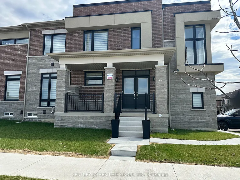 4 Singhampton Rd — Photo 1
