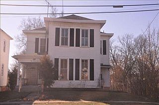 1st image of 321 Jefferson St