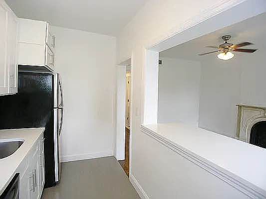 4th image of 70 Greene Ave #4