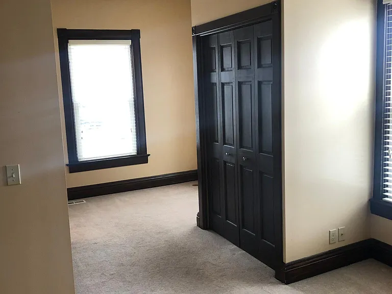 1701 Park Ave — Photo 15