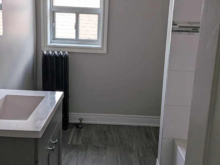 752 Main St E #6A — Photo 8