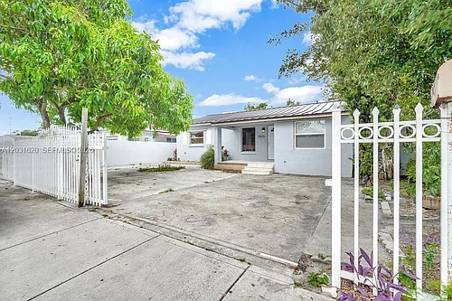 3010 NW 95th Ter #A Photo 1