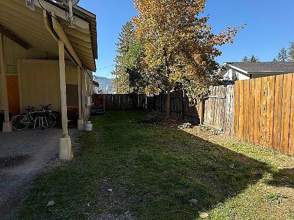 4th image of 407-411 High St