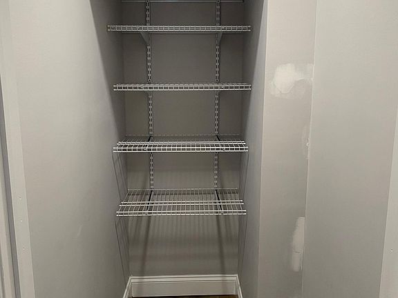 5th image of 49 Cayuga St APT 1E