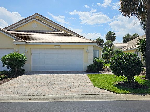 2nd image of 5324 Tay Ct