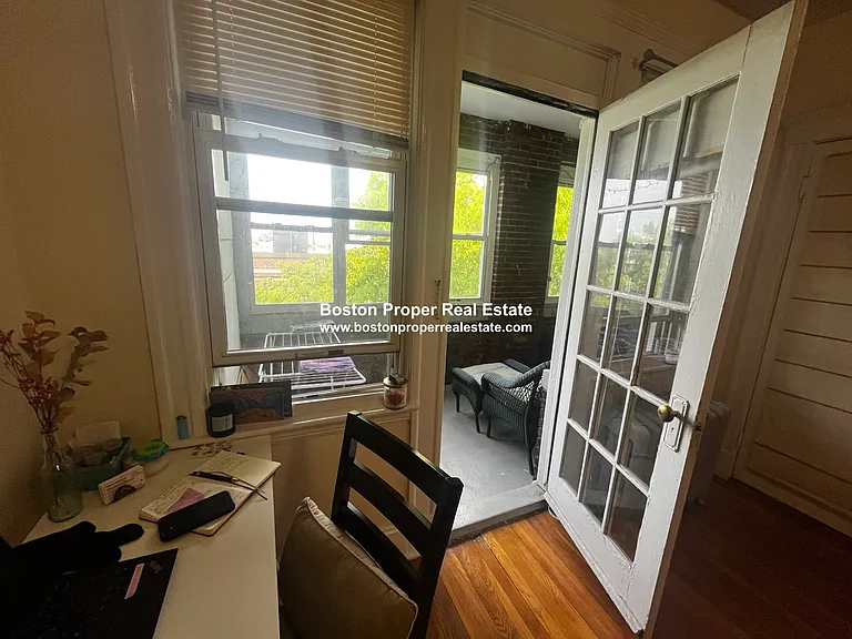 19 Melvin Ave #12 — Photo 11