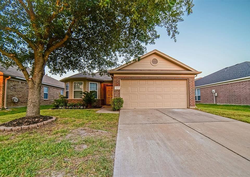 1st image of 14318 W Oblong Cir