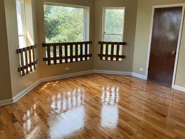 207 N Parkside Ave, Chicago, IL