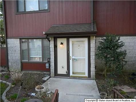 4th image of 21 Pierpont Pl