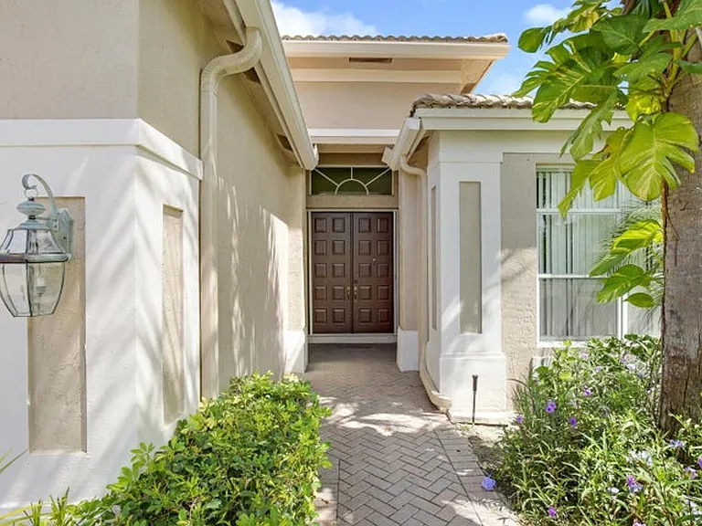 6731 Southport Dr — Photo 8