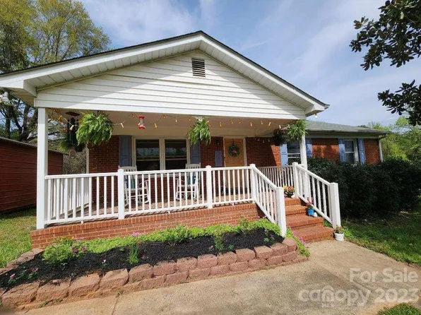 1601 Rocky River Rd, Charlotte, NC 28213
