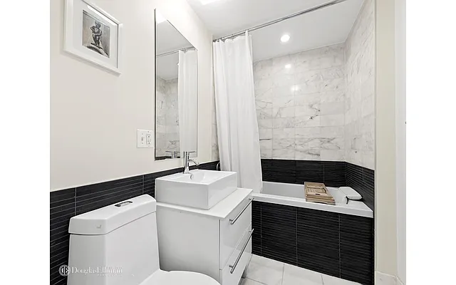 Rented by Douglas Elliman | media 26