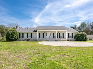 590 Dugan Loop, Trenton, GA 30752