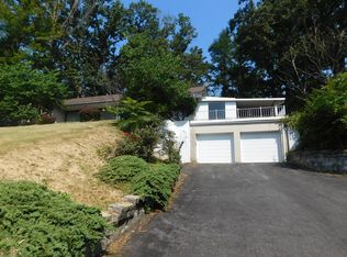 6 Ridgewood Ter, Lewistown, PA 17044