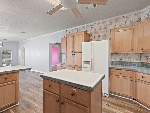 3rd image of 18029 203rd Rd