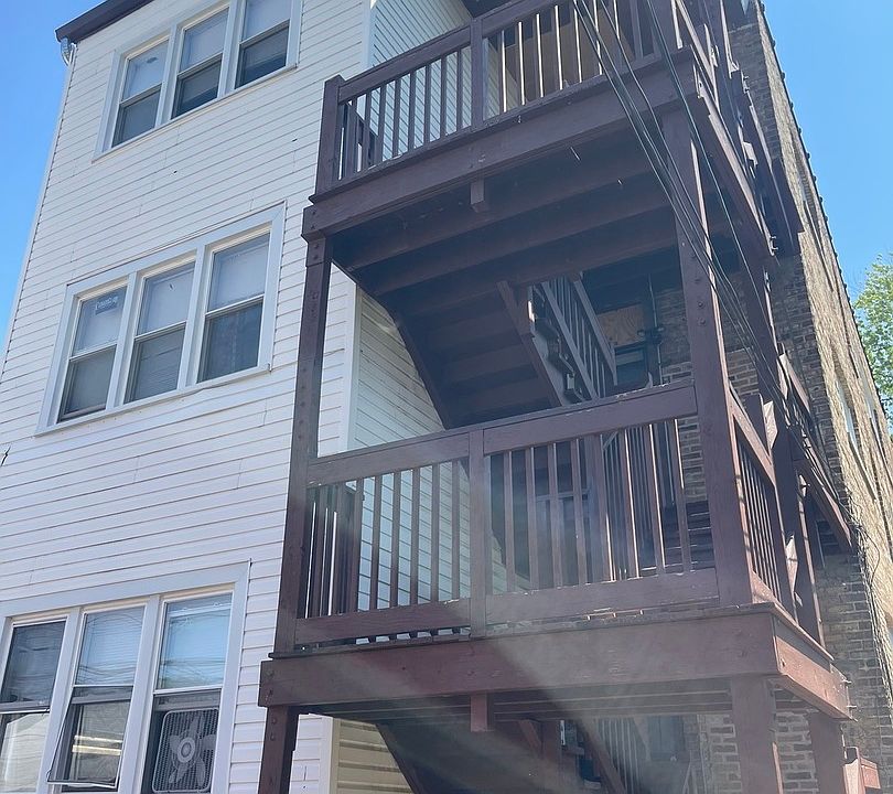 2nd image of 9336 S Laflin St