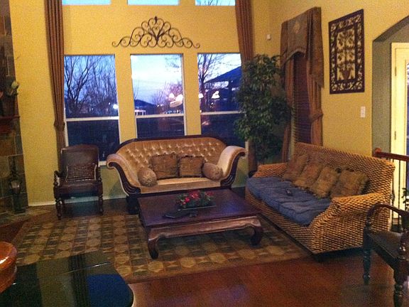 3rd image of 4836 Cliburn Dr