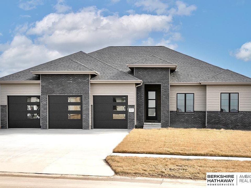 1st image of 5427 Kestrel Pkwy