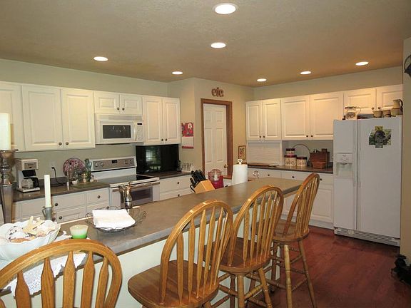 4th image of 25821 168th St