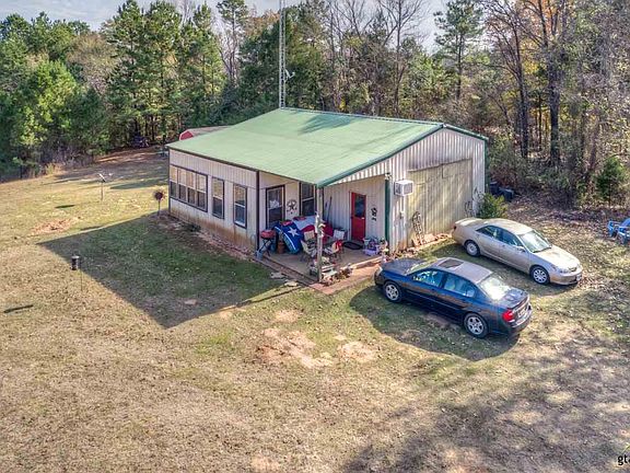 4th image of 807 County Road 3808