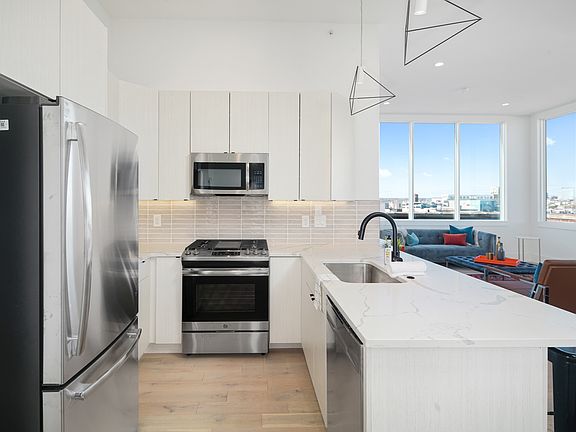5th image of 1218-22 Snyder Ave #Penthouse 1