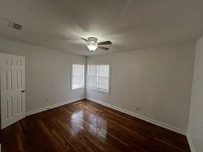 2809 Elgin Ave — Photo 14