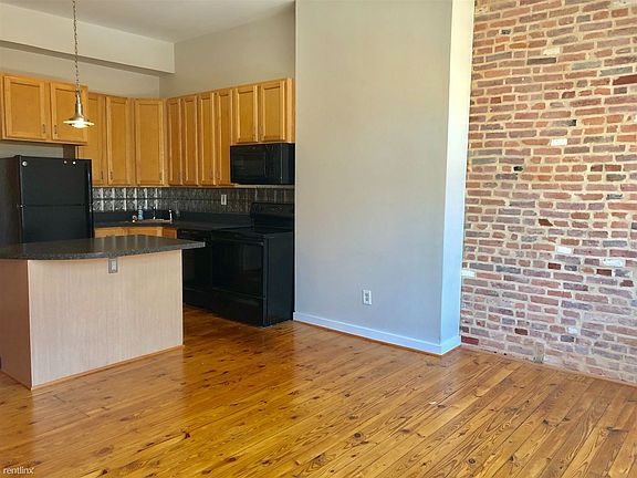 C782E0B0-83ED-4EE3-88A6-B56FD01F15F6