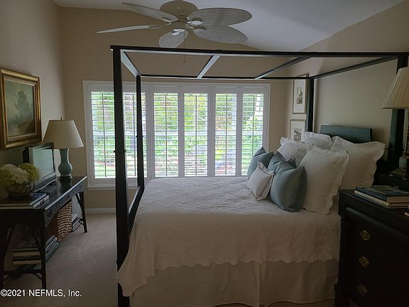 5th image of 9027 Tropical Bend Cir